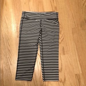 Athleta striped cropped legging